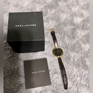 Marc Jacobs leather black watch.